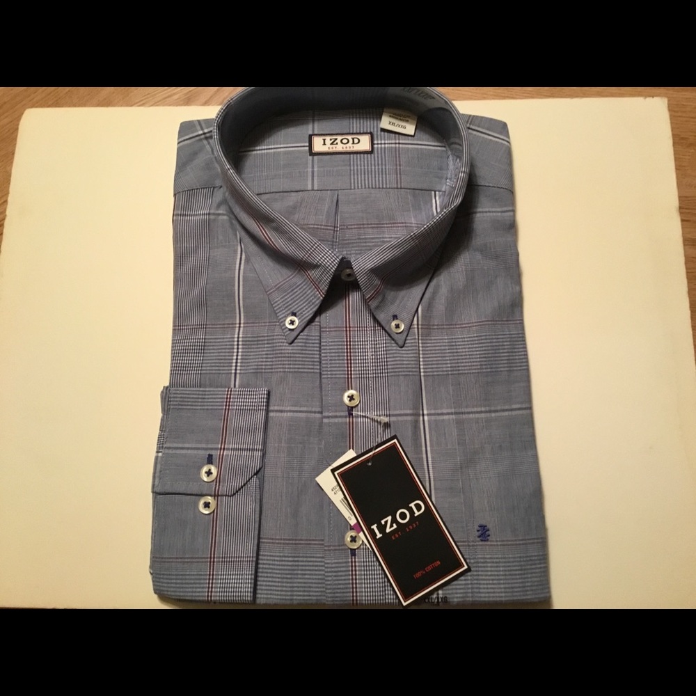 New Men’s Izod Shirt. Size 2 XL